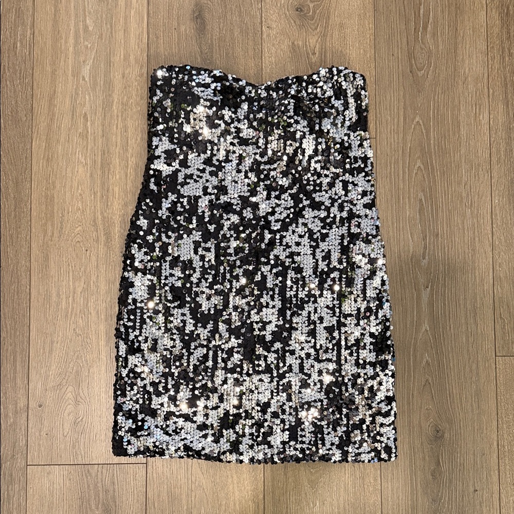 Strapless Black/Silver Sequin Dress
